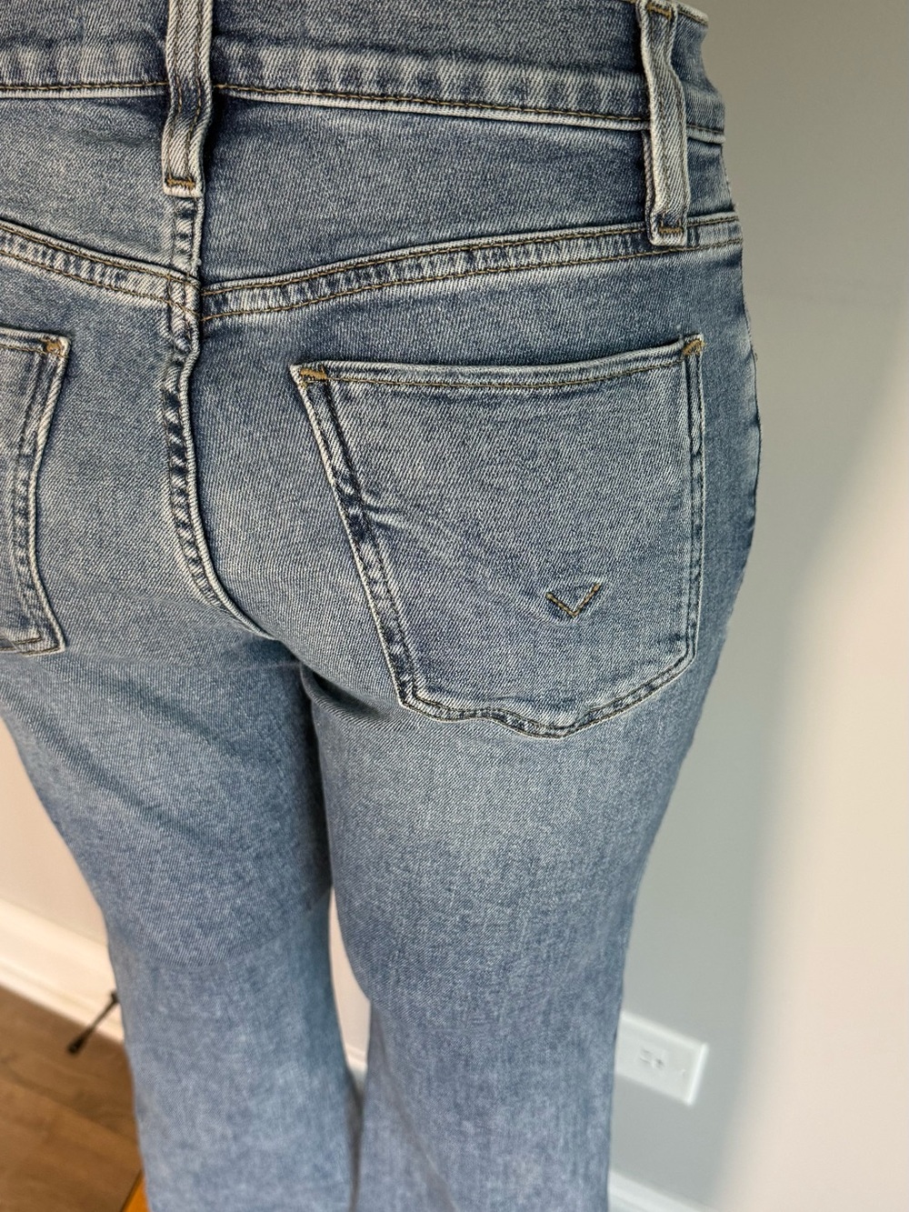 Hudson Jeans Women's‎ Light Blue Flare Jeans - Picture 9 of 10